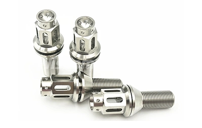 Customized titanium lug bolts
